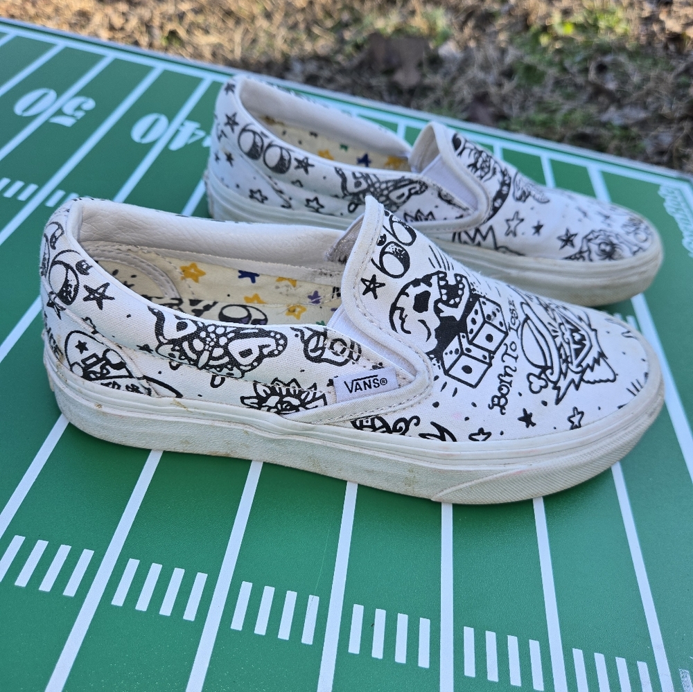 Women's Vans White Slip-On Sneakers with Tattoo Flash Size 5.5 - Picture 5 of 9